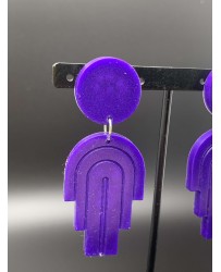 Man violet métallisé